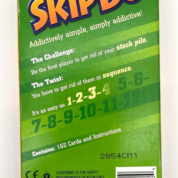 Mattel Games Skip-Bo Card Game - Picture 2 of 3